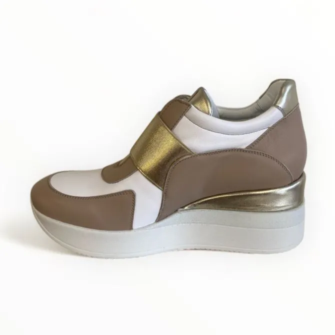 Marco Moreo Gianni Beige Wedge Shoe
