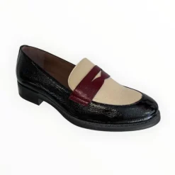 Wonders Robin Black & Cream Loafer
